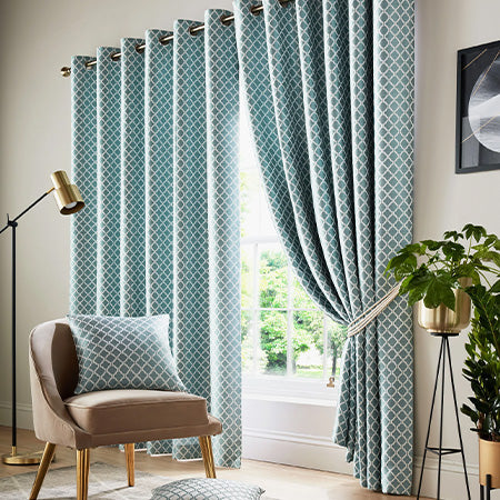 How to measure Eyelet curtains the right way for your home
