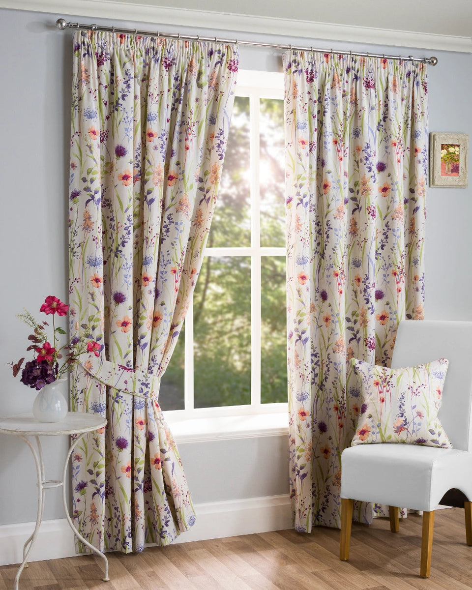 Hampshire Pencil Pleat