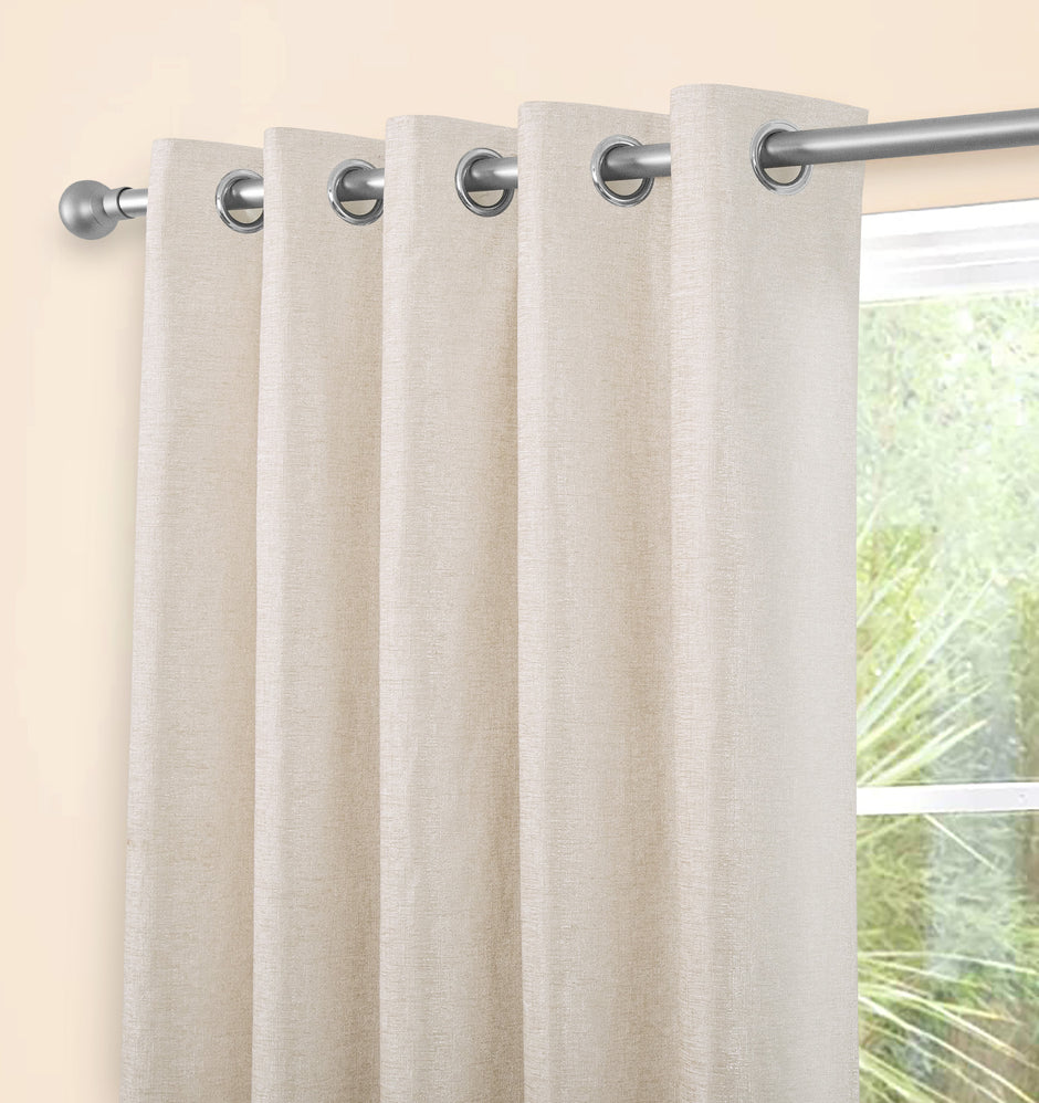 Amberley Thermal Lined Eyelet Curtains