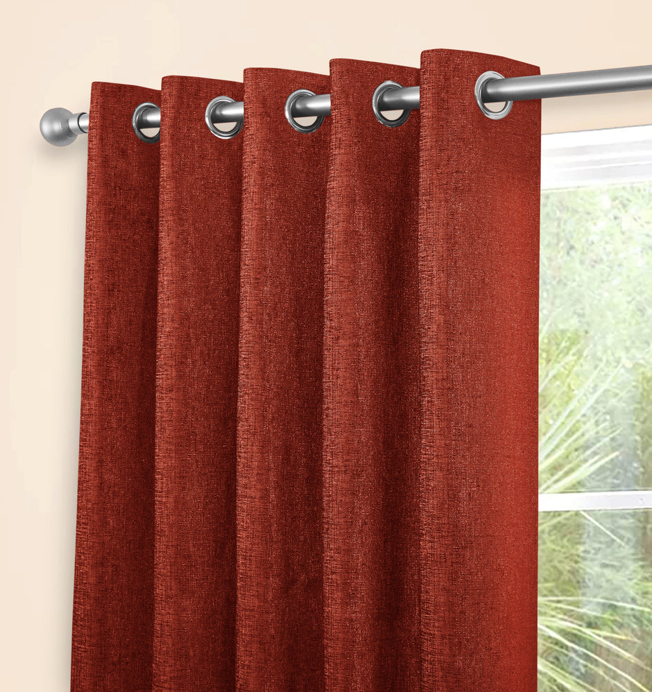 Amberley Thermal Lined Eyelet Curtains