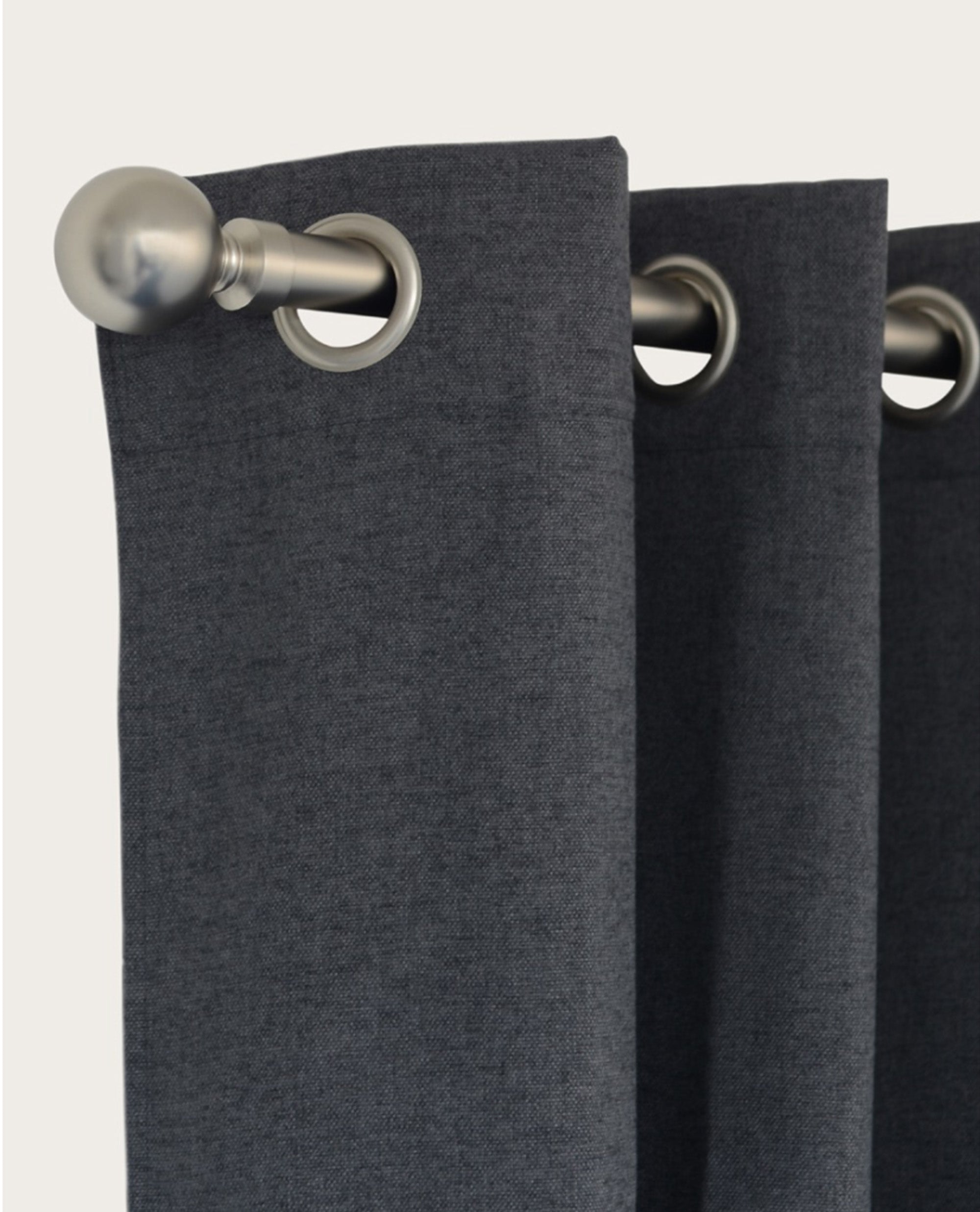 Laura Ashley 28mm Ball Eyelet Pole