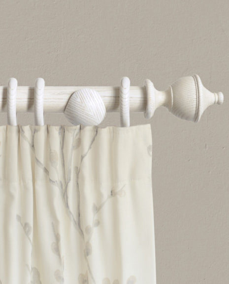 Laura Ashley Haywood 35mm Pole