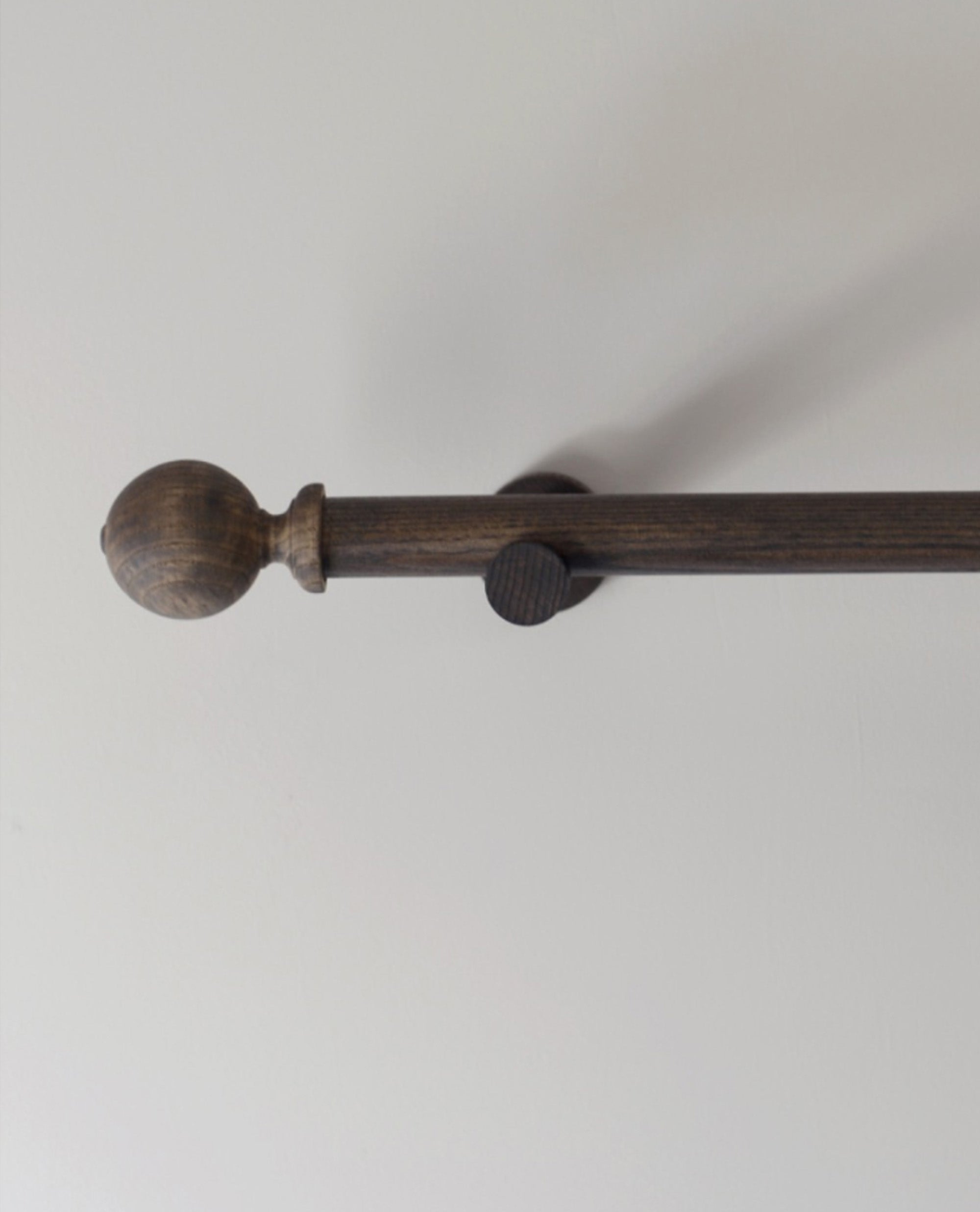 Laura Ashley Mitchell 28mm Eyelet Pole