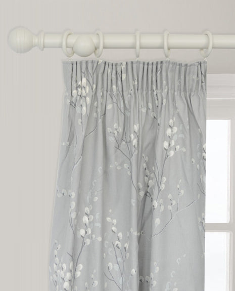 Laura Ashley Ribbed 35mm Ball Pole