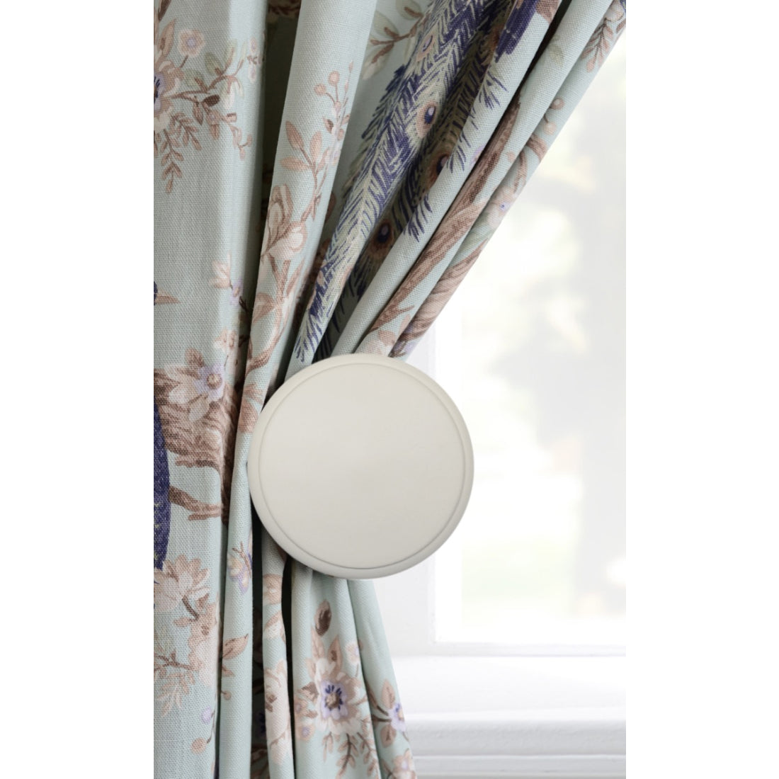 Laura Ashley Ribbed Ball Holdback