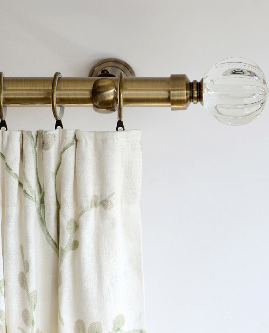 Laura Ashley Vivien 28mm Pole